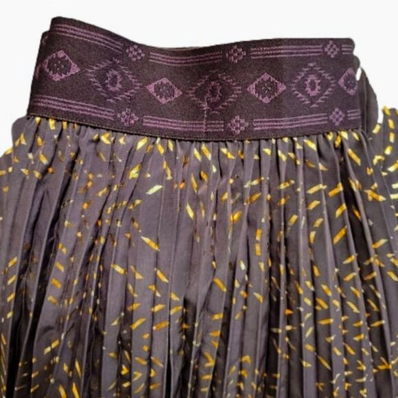LuLaRoe Purple and Gold Metallic Elegant Jill Pleated Skirt Size Medium NWT - Picture 6 of 7